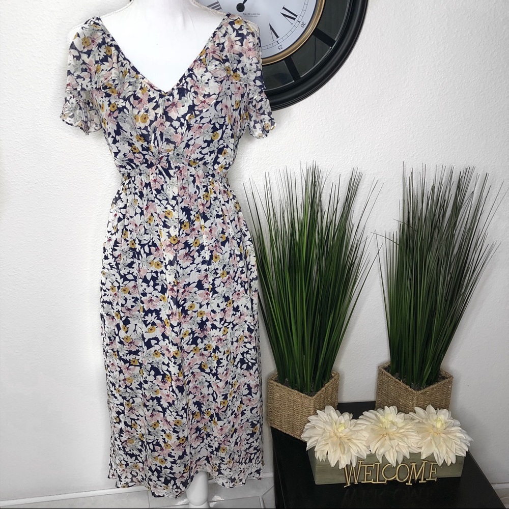 I  RONSON Floral Print Flutter Sleeve Dress